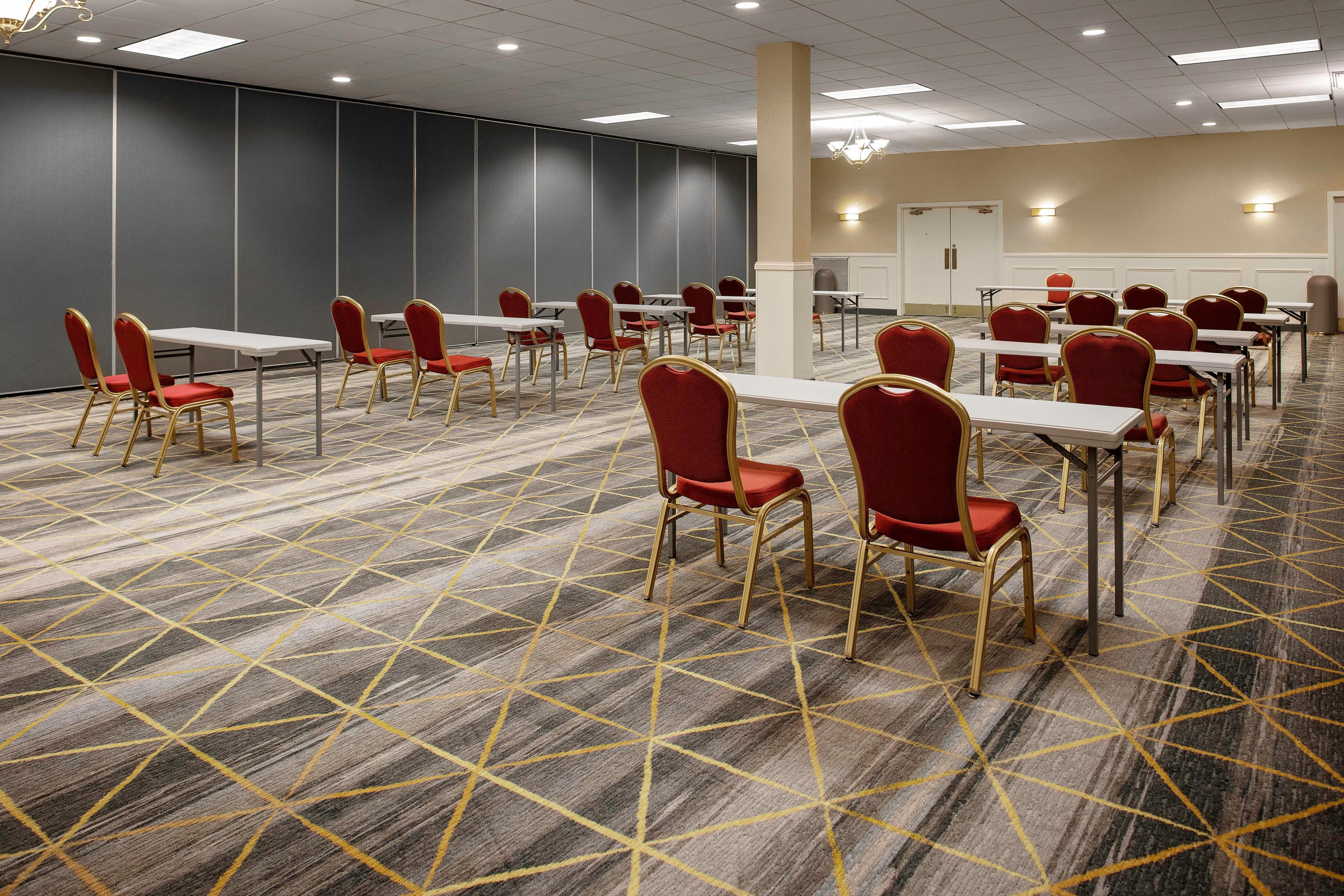 Holiday Inn & Suites Boston Peabody, An Ihg Hotel Zewnętrze zdjęcie
